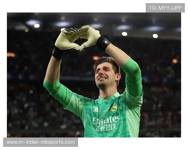 库尔图瓦镇守最后防线,比利时门神需应对哈兰德高空冲击 库尔图瓦镇守最后防线,比利时门神需应对哈兰德高空冲击